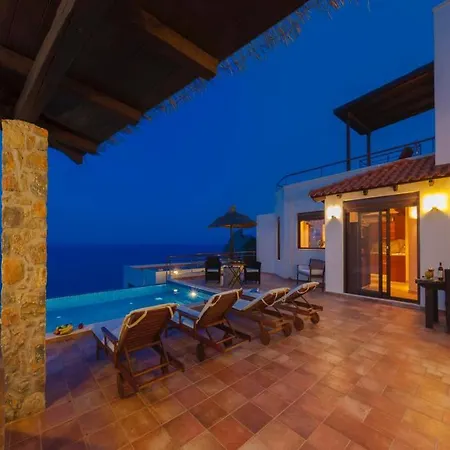 Seasons Villa *