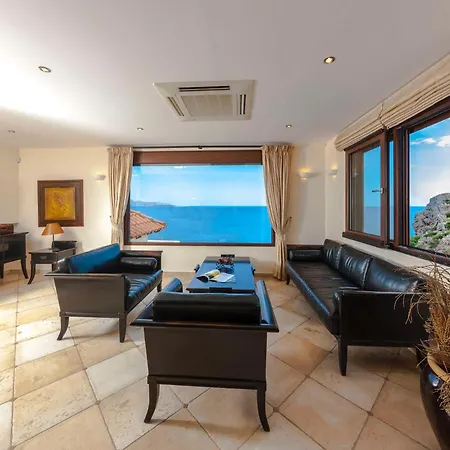 Seasons Villa